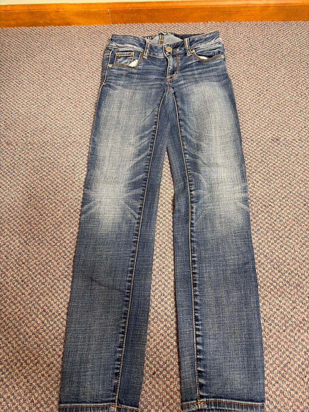 American Eagle Super Stretch Skinny Jean 0 Short